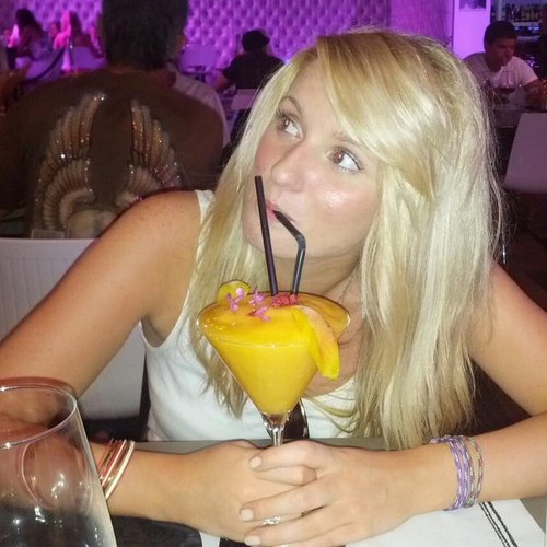 efamurph's profile picture. 