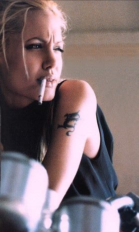 Muzzlo's profile picture. 