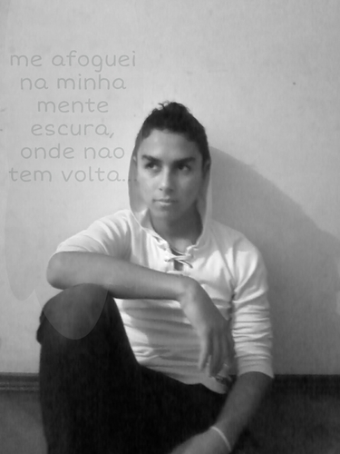 O amor e que nem o vento,não posso velo mas posso sentilo