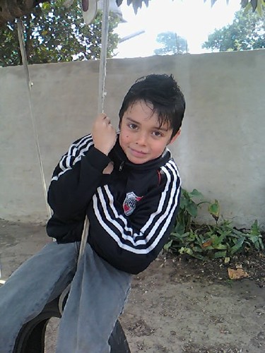 soy de riveer...y soy un gato
jaja..me encanta la cumbia es lo mas.