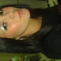 Aquela que as vezes parece ser tão diferente & as vezes tão igual, malvadiinha do beem & boaziinha do maal. (6)'