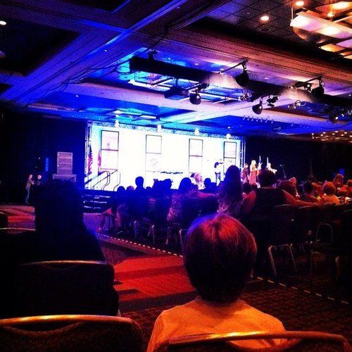 OireachtasWords's profile picture. Bite-size words of encouragement to get you through majors in one piece. #Worlds2014