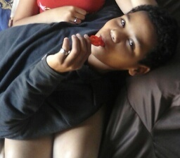 11aninhos geminiana amo o lucas gosta de mim gosta quem não gosta to pouco me lixando . *..*