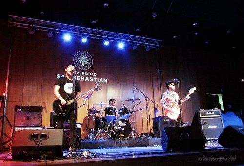 3 Jovenes con sueños muy distintos pero unidos por la musica... ex nutriboys..