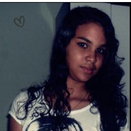♥Diga pra vida eu sou mais eu
Diga pro alvo aí vou eu
Flecha veloz nas mãos de Deus
Vá em frente o mundo é seu Pois é a fé que faz o herói ♥♥♥