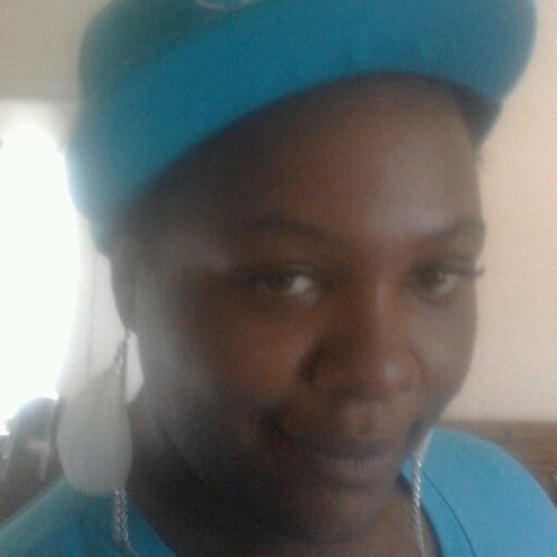 Grown Women about my business. #TeamCapricorn #TeamMiccie