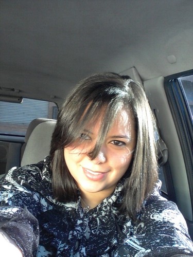 JulieAngel12's profile picture. 