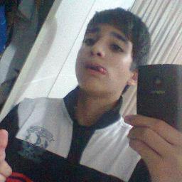 heitor,tenho 13 anos sou primo do @nettobooy dancer,manin de @LeexPV_ amo volei, DEUS s²
primo de  @larynagashimaUG  seg ai q eu sigo de volta