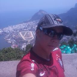 Dias de luta dias de glória. http://t.co/JpTvyt5F