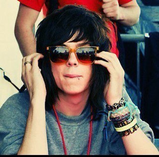 FC para todos que amam o FOFO do CHRISTOFER DREW wei wu wei. http://t.co/aX1X7RBCPl (Joplin, Missouri, 11 de Fevereiro de 1991) DONA: @wtfuckbrenda