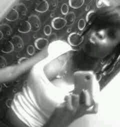 #Team prettybrown , #Team skinny , #TeamAquarius , # Team single #Team ready for my love #Team gimme head! S/o to my faves @damnshefine23 & @Q.lewis bitch !