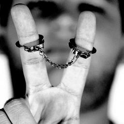 CampanhaCVU's profile picture. Violência urbana : Tire suas mãos de mim !
Por: Alunos 1º ano 1 Manhã, Ari de Sá Washington Soares!