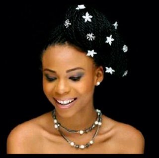 Providing professional makeup services for all occassions and fabulous makeup tips for all true divas! Our goal is to enhance your makeup experience...
