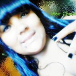 Meu sorriso é tua derrota. Deus só deixa cair, quem tem forças pra levantar. 
Se eu cair 3 vezes, me levanto 4.
           Malooooqeeeirã . ♥