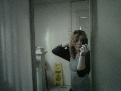 Please there be no hockey lockout . !! :(