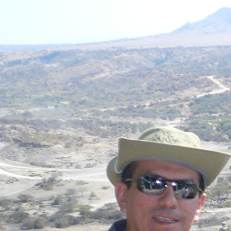 Lic.en Ciencias Políticas y Administración Pública
Consultor en Gestión y Desarrollo de Proyectos. Amante de mi familia.Disfruto de mi libertad sin apegos