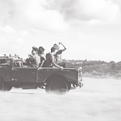 1selnatrlovatic's profile picture. Twitter feito especialmente para Lovatics, Selenators e/ou Directioners. 
Três donas: Laura, @letifigueroa e @Rak_XD. :)