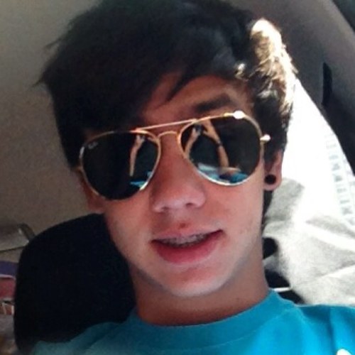 _valentimG Profile Picture