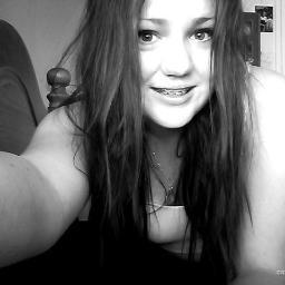 demi lovato, jillian jensen, elizabeth gillies & ariana grande are my #1 inspirations. 

#staystrong