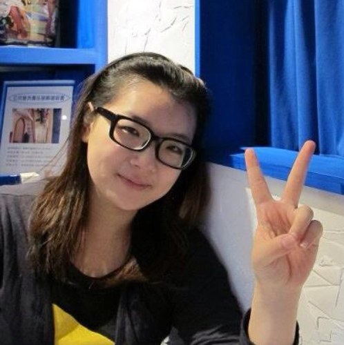 ily123352000's profile picture. 