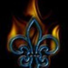 Retraité,souvrainiste,indépendantiste et meme méchant séparatiste pour faire peur aux méchants fédéralistes.Et bien entendu Grand-Pere.