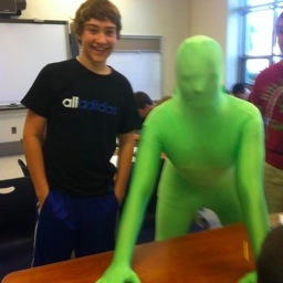 MichaelCalhou13's profile picture. Loves live music, on the chunky side, makes a mean bowl of cereal. I also sweat a lot.