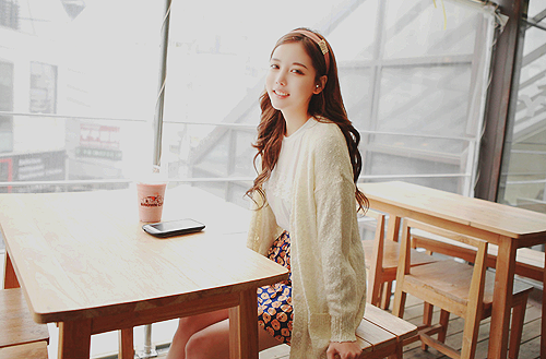 [ Verified @AI_Roleplayer ] ♥ 안녕하세요 .. ♥ 도회지 (Do Hwe Ji) ♥ 91lines ♥ Ulzzang Girl ♥ Single ♥ Enggak tau harus nulis apa lagi ♥ ♥
