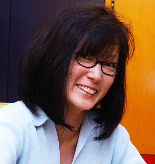 sueisqueenbee1's profile picture. 