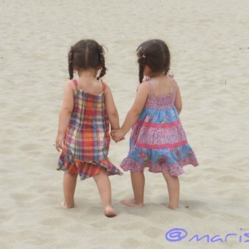 Twinning4real's profile picture. I am a twin with problems.