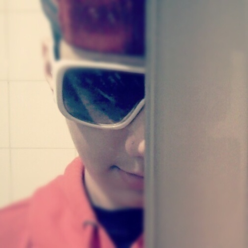 I am very happy at his side Thamires Silveira ♥♥♥