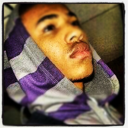 Born (&) Raised:Missouri [ , ] Aqe;19 (_) black (&) White --- Young (,) Wild (&)Outta Control (!) #TeamFollowBack #TeamSingle #TeamTrue