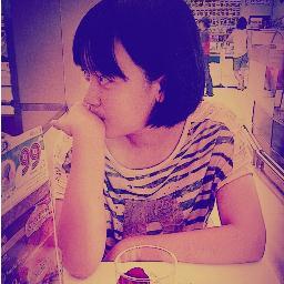 อยู่ที่Nawaminthrachinuthit Bodindecha School 3 
F: http://t.co/LBSoYP856t