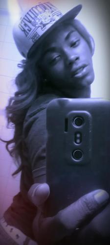 hollywood_juice's profile picture. / Singer / Dancer / *French&Black *`★HOLLYWOOD★™•☆╗ ƒσιισω Meh & iƒσιισω Back ツ GAY BOI'S STAND UP ONLY REAL BHADD HOE'S FWM!!!! #TEAMBOTTOMBOYS