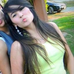 Sou como vcê me vê posso ser leve como uma brisa ou forte como uma ventania, depende de quando e como vcê me vê passar!