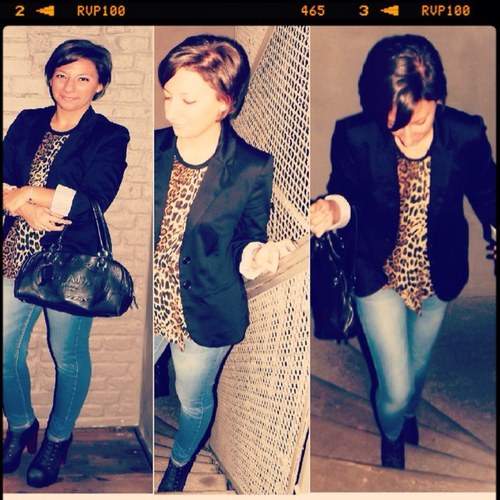 gobbiValentina_'s profile picture. Work in progress: Fashion Journalism. Madly in love with British Style&Life 
Love: Jackets,Macaron,ticket for a concert. smile&crazy: ever!