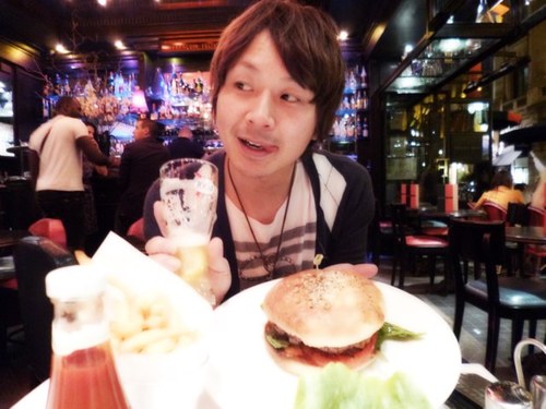 timeleszを応援してます(secondz入門 )🎙️ 霜降り明星★オモロくてファンです😁✨