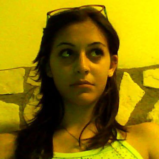 vesd94's profile picture. L'originale, almeno dal 2006.
🐝Bio Beauty Blogger
🇮🇹Made in ITALY, since 1994🎓
YouTube: vesd94
Spirito critico (eccessivamente).