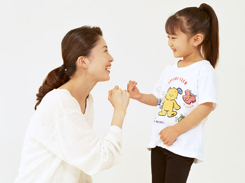 Porque trabajar y estar con tus hij@s es posible. Si eres madre emprendedora síguenos. Información y consejos útiles.