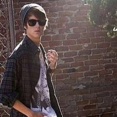 morozon's profile picture. импровизация как образ жизни 
взаимный фолловинг #followback