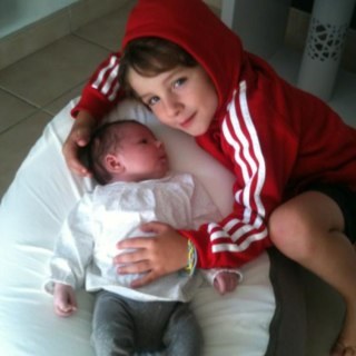 oiiana's profile picture. 