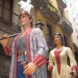 Som la colla de Gegants de Sant Jaume, recuperats gegants històrics de la ciutat de Barcelona. Documentats des del 1859. Els seus noms són Mercè i Ferran
