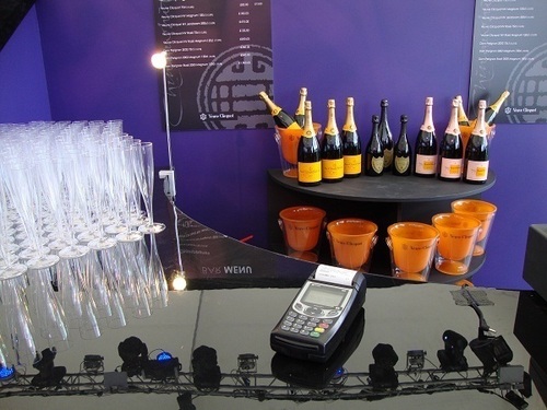 Ethnet have over 10yrs experience providing card machines. Whether you are a single retailer or a giant festival, we can help. GPRS & WIFI machines available.