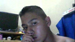 I'm a young calm and I like know to diferent people :-D !!!!!!''''''.....