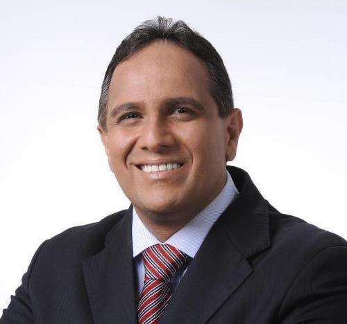 A Ordem é Renovar! Por uma nova OAB/PB estamos com Hermano Gadelha para presidente!  Advogada e advogado, vamos juntos, esse projeto é nosso!