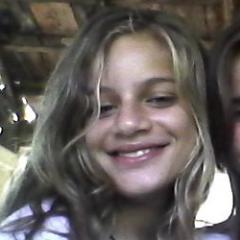 o amor n eeh ter ligacao a ligacao de duas pessoas em sentimentos que eeh o amor