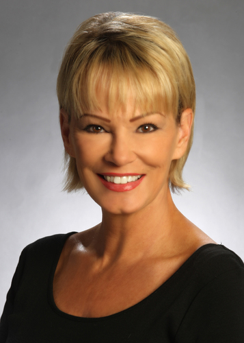 Awesome Fort Lauderdale Realtor! Come live in paradise and let me find you your dream home!