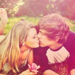 Frases e pensamentos sobre amor, vida, amizade, sentimentos e muito mais! SIGAM! Donas: @rariellylara & @rosanna_prates.