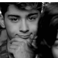 #Directioner,#Belieber and if u follow me thank u :)