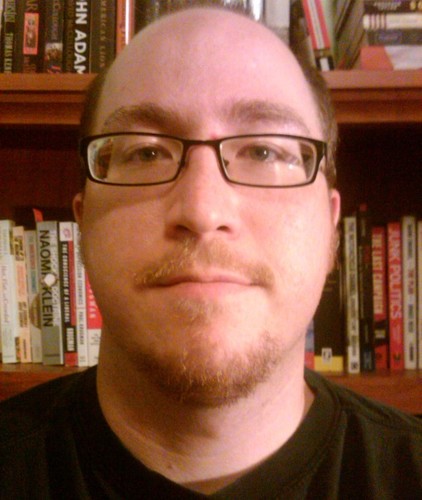 Technology Writer at @DemandMedia, Social Media Consultant at @ProSocialMedia1.
