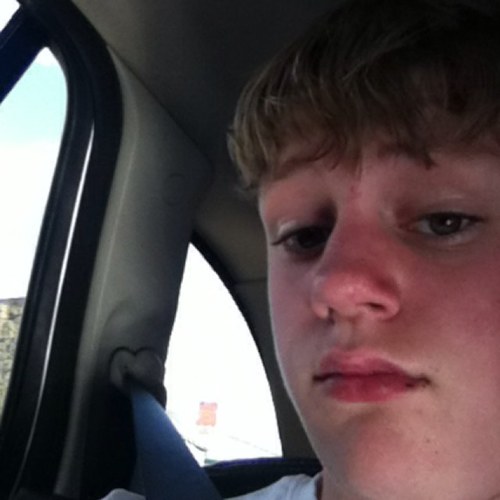 Lol___________7's profile picture. I play soccer and i am an awesome guy to hang with. Direct message me of you wanna know more